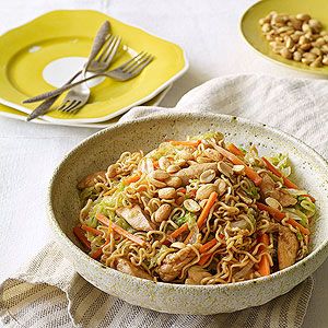 Fast-Fried Noodles With Chicken, Lettuce, Carrots, and Peanuts