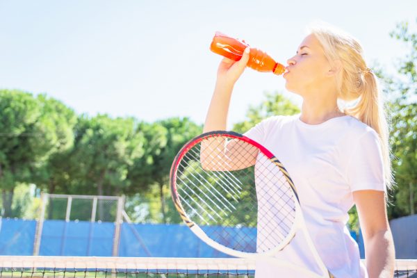 Do young athletes need sports drinks? It depends