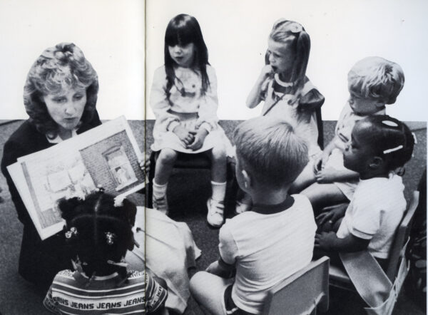 Mary Marino reading to children