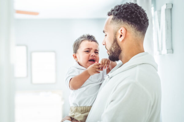 Disciplining toddler tantrums