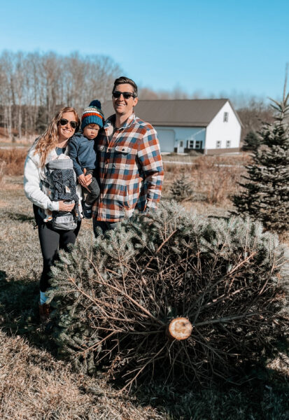 Dr Kelsey Brocker with husband Brad and children Palmer and Adeline