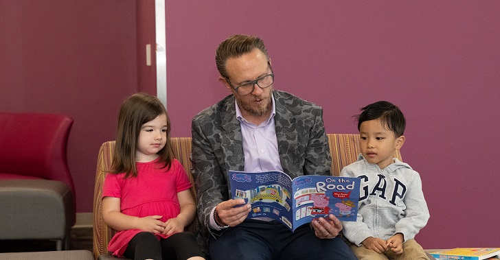 The J.M. Smucker Co. makes $1 million gift to support Akron Children’s early literacy efforts