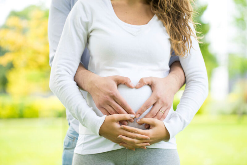 12 ways to survive the first trimester