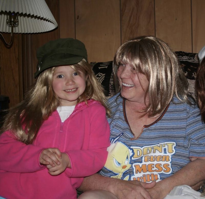 Rustic wonderland-themed tree honors a grandmother’s legacy of love