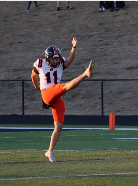 Jack Litton kicking photo