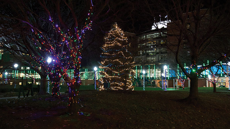 Akron Children’s celebrates 32nd anniversary of Children’s Tree of Lights