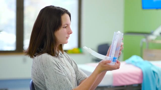 How to Use an Incentive Spirometer